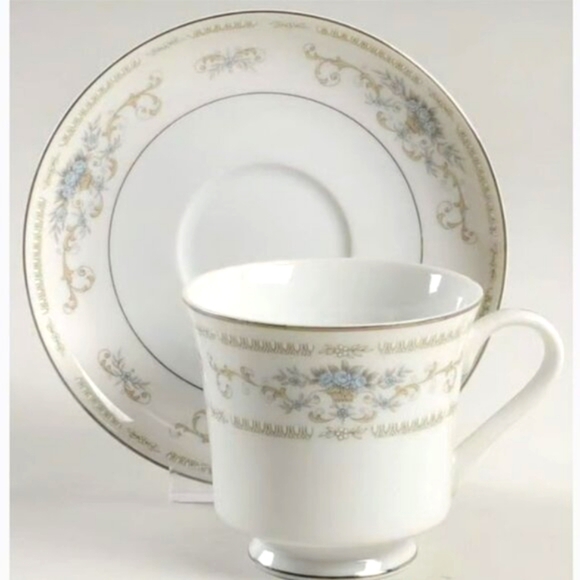 Diane by Fine China of Japan Blue Flower Scrolls - Set of 3 Footed Cups+Saucer - Picture 3 of 16